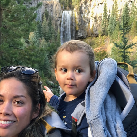 Meet your Posher, Adrianne - Picture 4 of 4